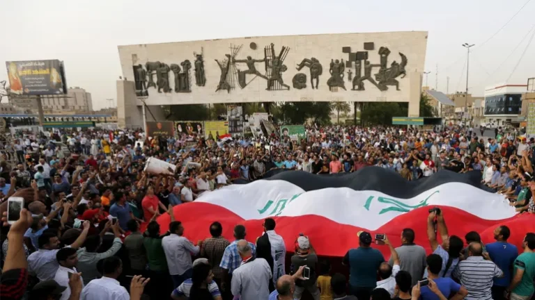 في الذكرى 60 لإقامته.. ما قصة نصب الحرية ببغداد الذي مات نحاته جواد سليم قبل أن يراه؟